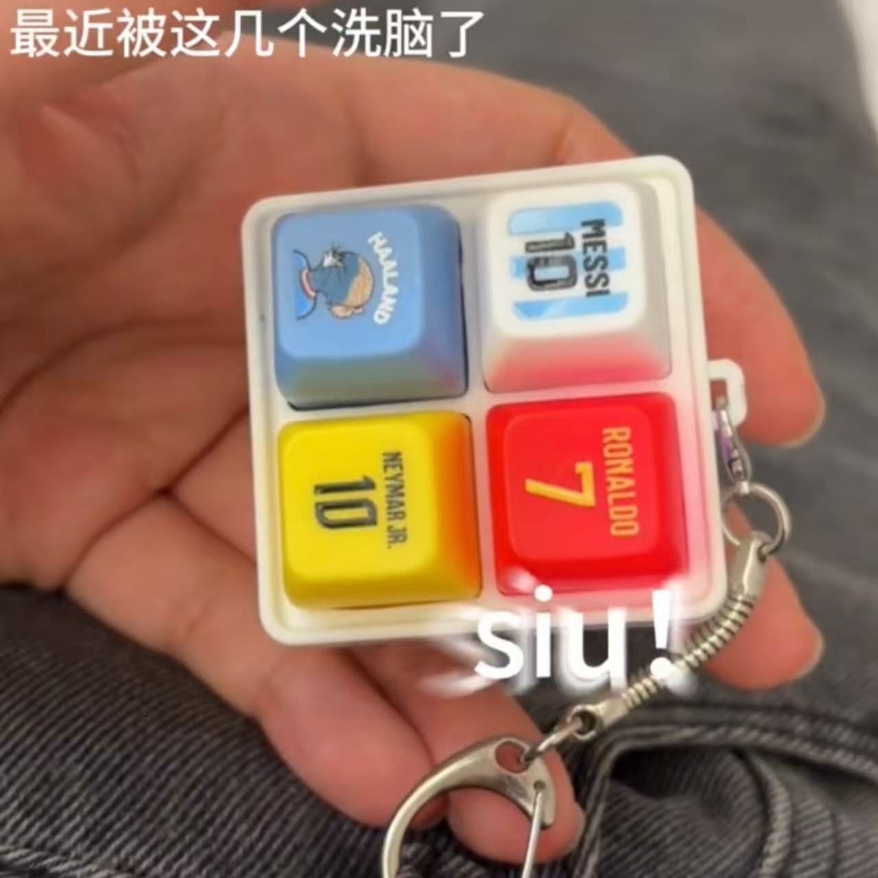Haaland soccer-themed keychain - Prank Toys review and price